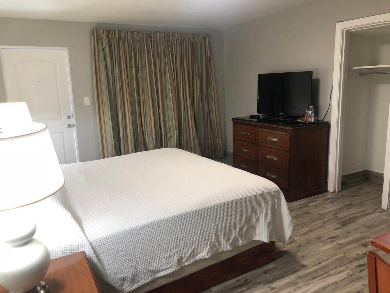 Bay Breeze Inn Bradenton Downtown Kültér fotó
